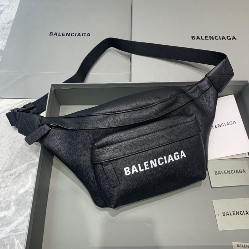Ba*len*cia*ga waist & chest packs